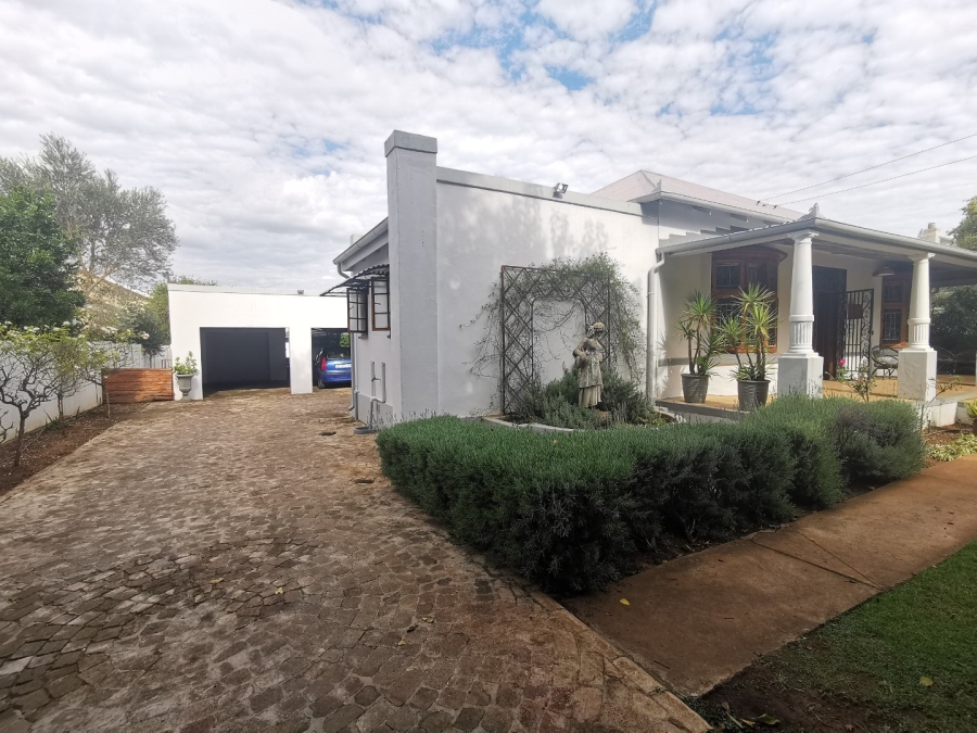 3 Bedroom Property for Sale in Potchefstroom North West